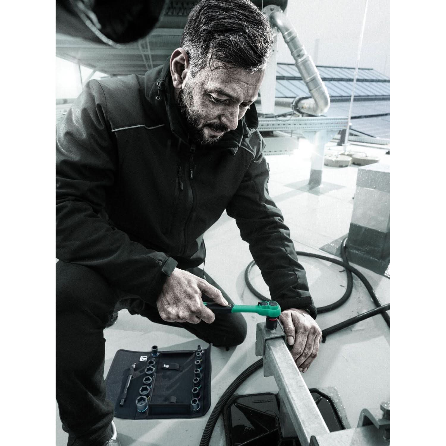 Wera 8010 B Zyklop Comfort Ratchet, With Reversing Lever, With 3/8-in. Drive, 3/8-in.x230-mm.