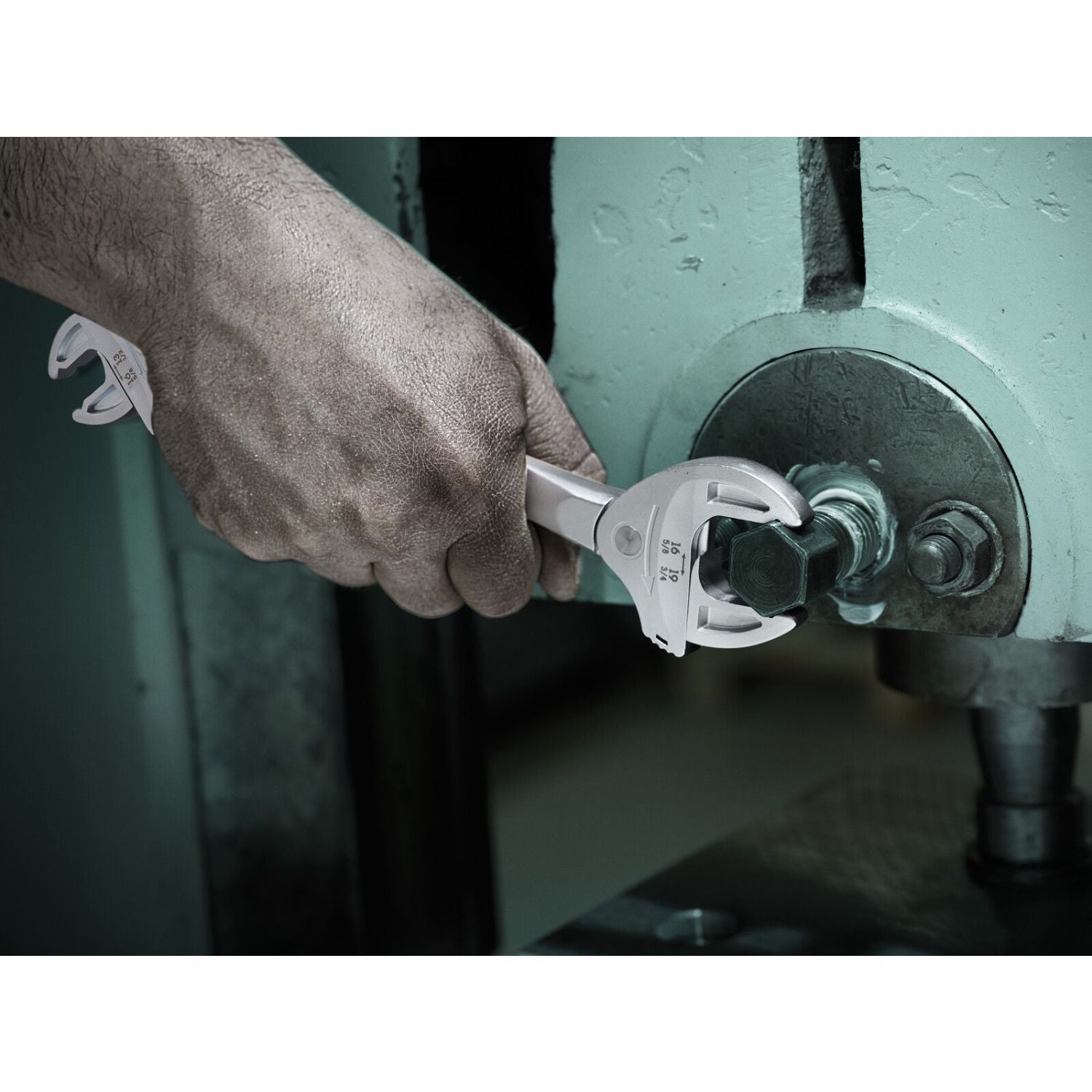 Wera 6006 Joker M/L Self-Setting Double Spanner, 13; 14; 15; 16x1/2; 17/32; 9/16; 19/32; 5/8-in.x16; 17; 18; 19x5/8; 11/16; 3/4-in.x239.4-mm.
