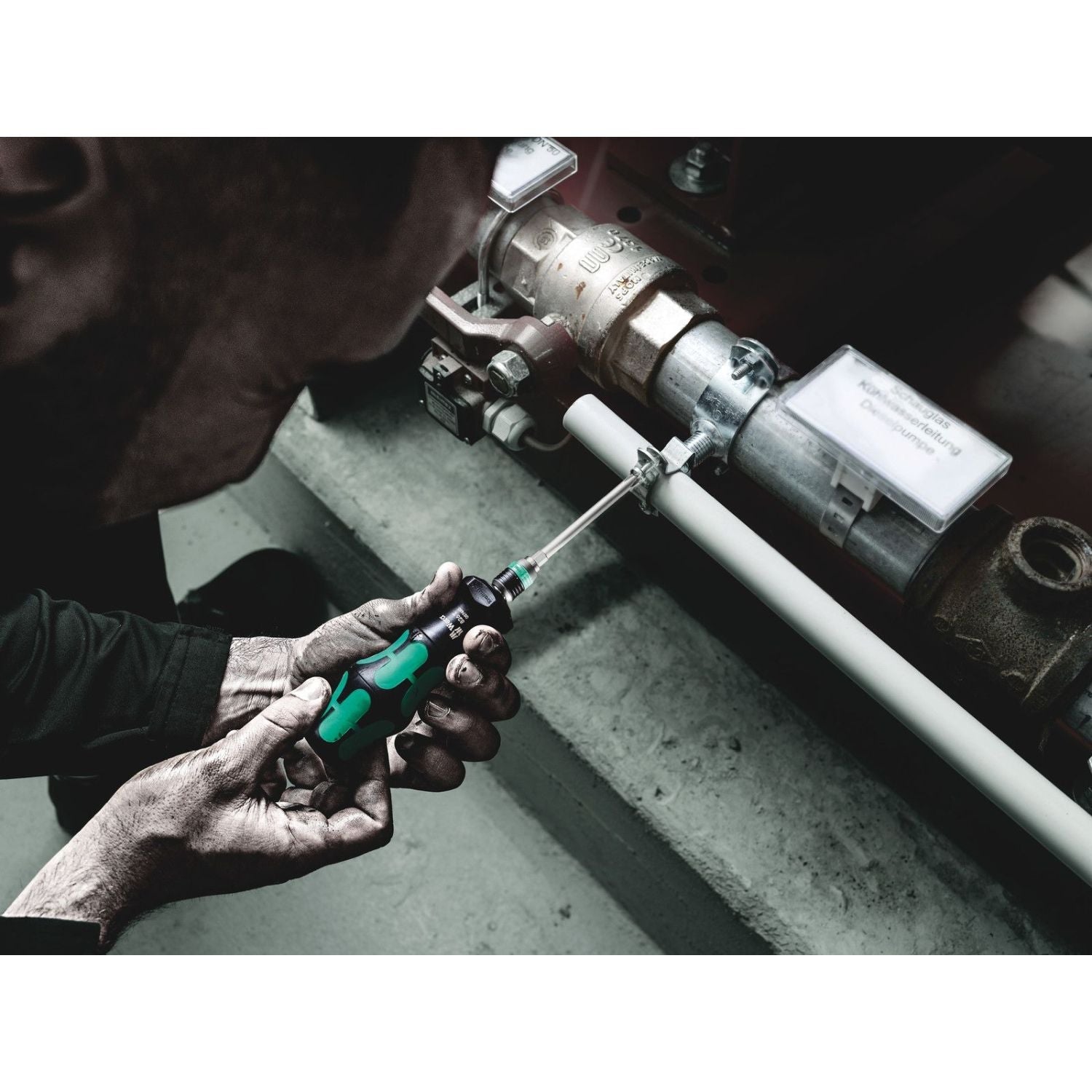Wera 826 T Kraftform Turbo Bitholding Handle With Rapidaptor Quick-Release Chuck, 1/4-in.x146-mm.