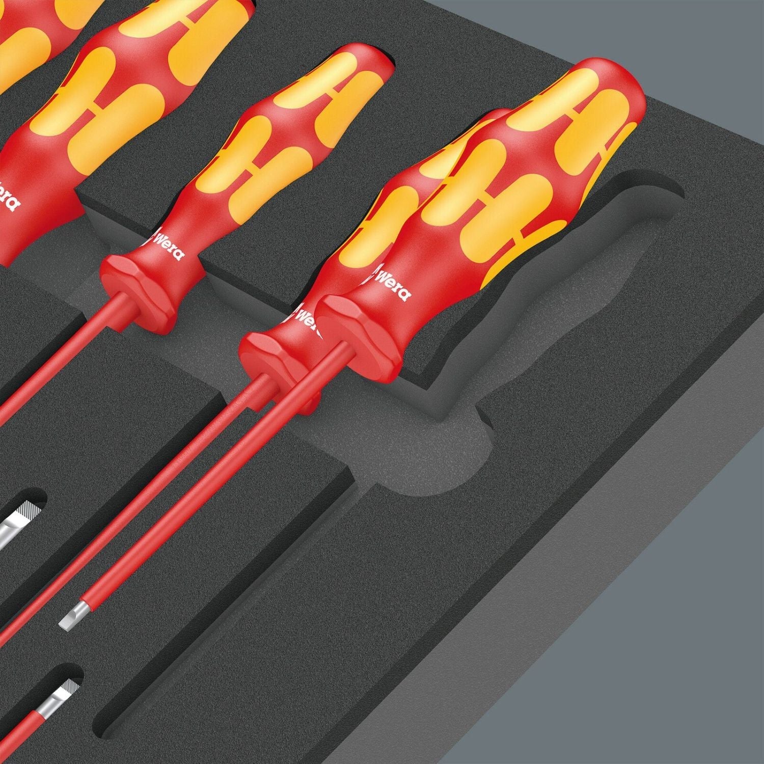 Wera 9711 Foam Insert VDE Screwdriver Set 1, 16-Pieces