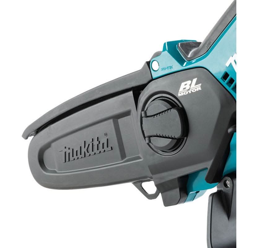 Makita 18V LXT Lithium-Ion Brushless 6" Pruning Saw with Holster and Battery and Charger Starter Pack (4.0Ah)