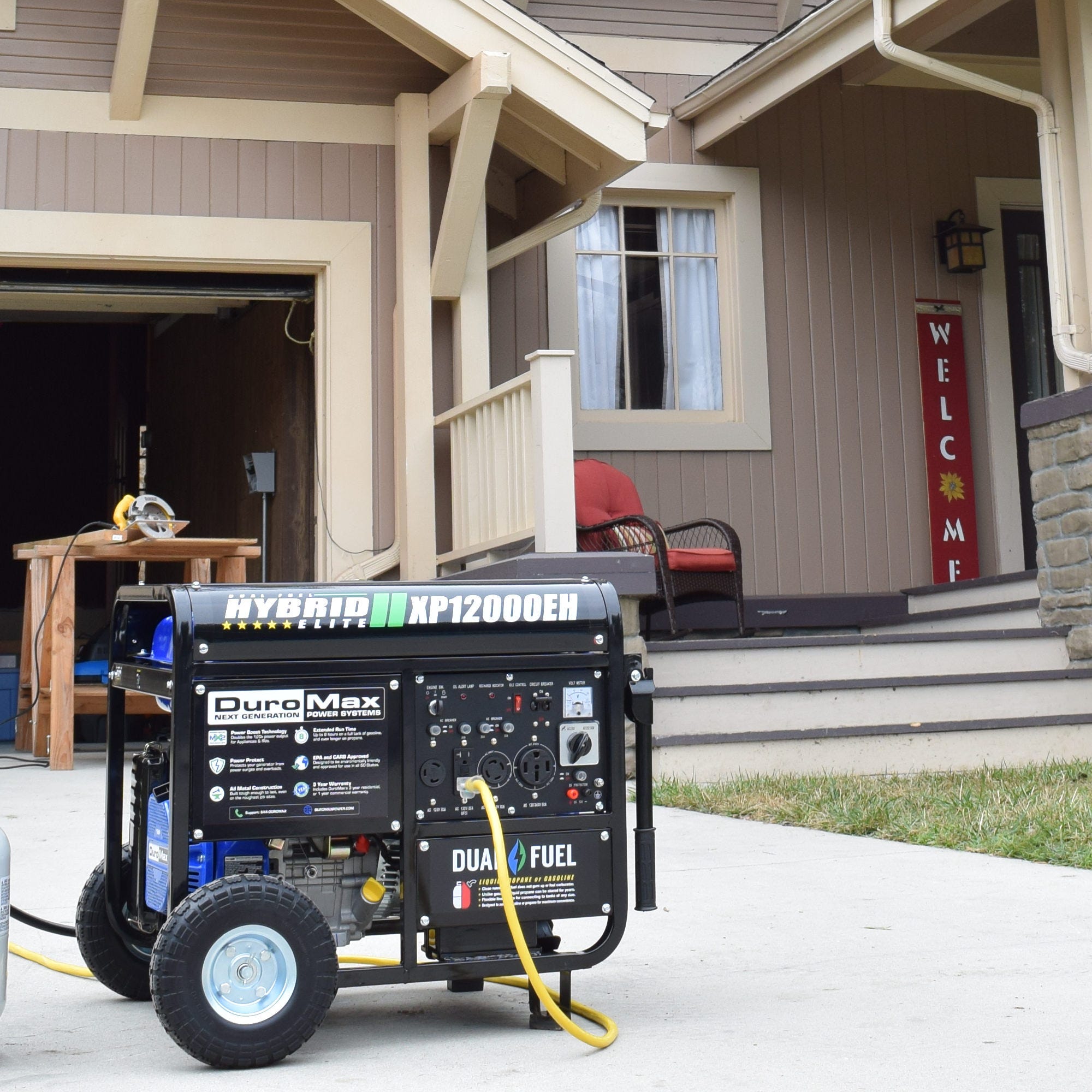 DuroMax XP12000EH 12,000-Watt 457cc Portable Dual Fuel Gas Propane Generator