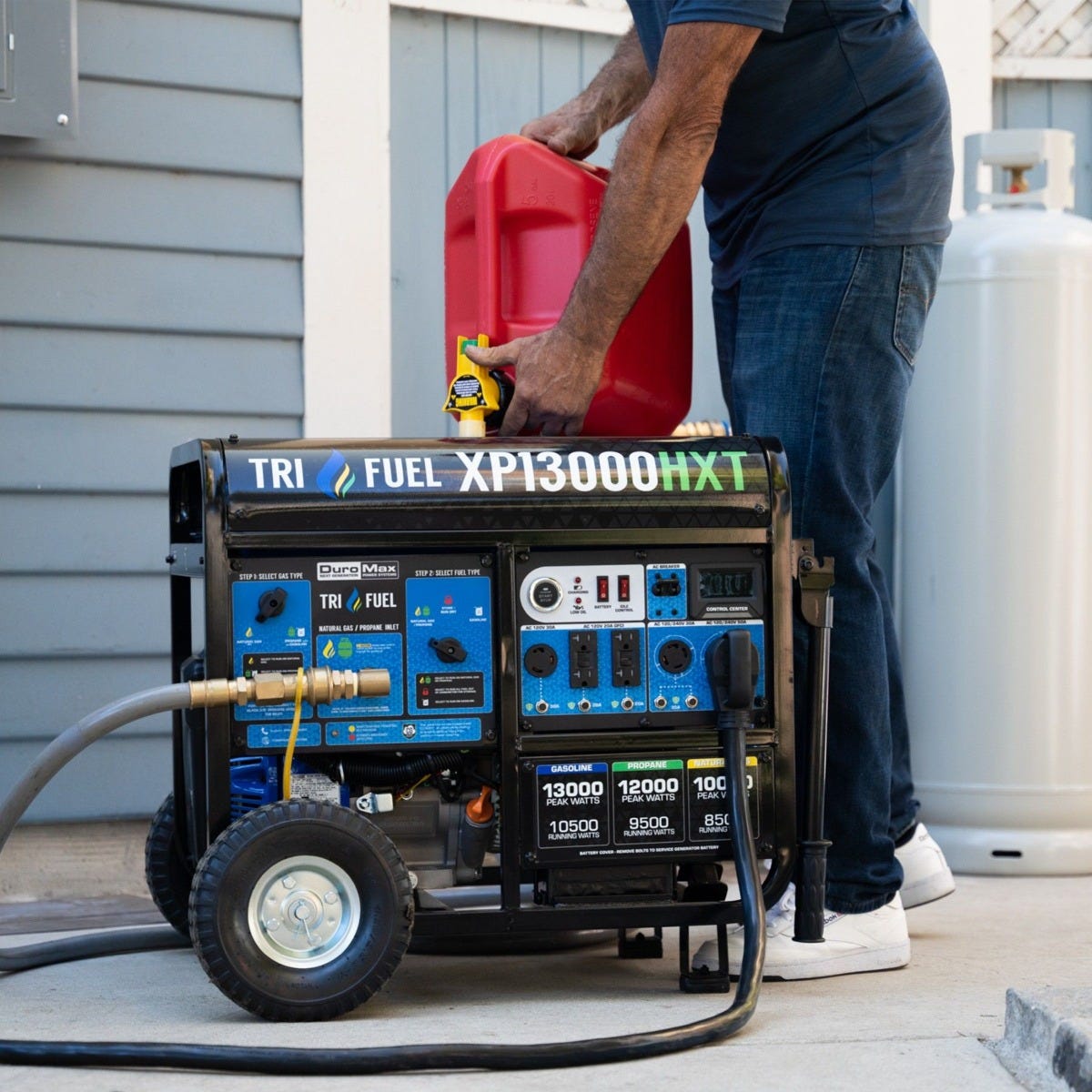 DuroMax XP13000HXT 13000-Watt 500cc Tri Fuel Gas Propane Natural Gas Portable Generator with CO Alert