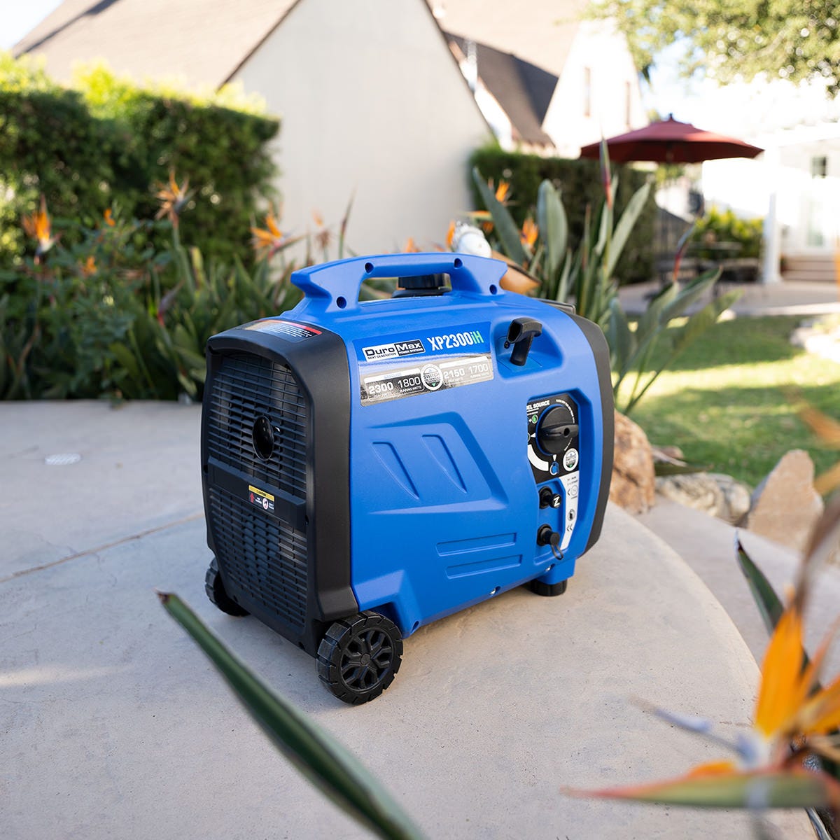 DuroMax XP2300iH 2,300-Watt 80cc Dual Fuel Digital Inverter Hybrid Portable Generator