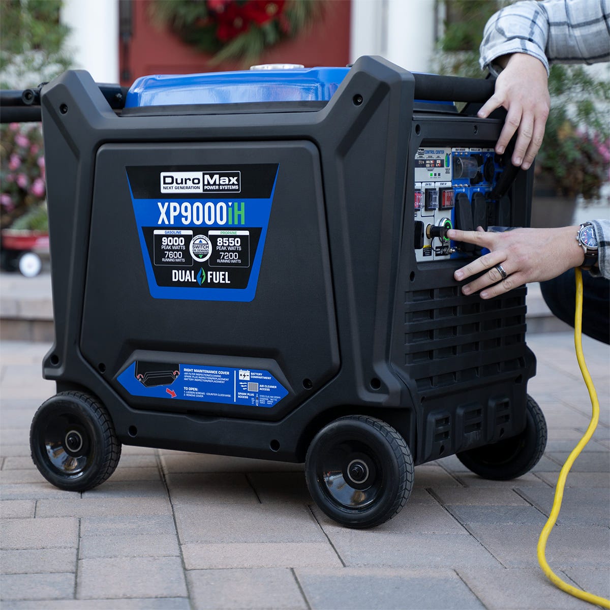 DuroMax XP9000iH 9,000-Watt 459cc Dual Fuel Digital Inverter Hybrid Portable Generator