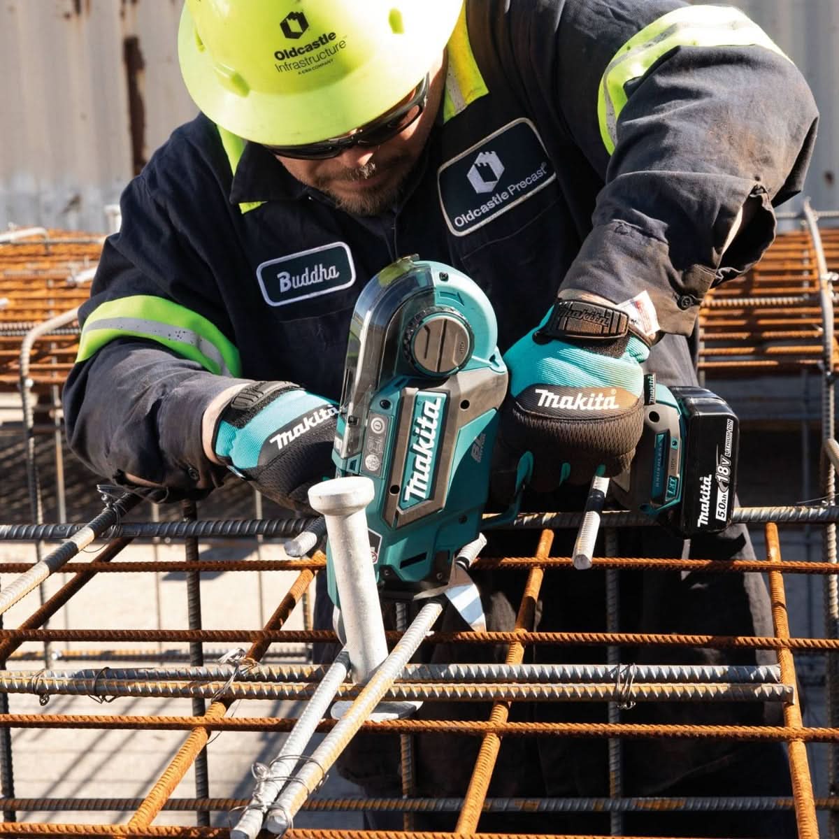 Makita XRT02TK 18V LXT Brushless Cordless Deep Capacity Rebar Tying Tool with Steel Tie Wire 50-Pack, 5.0Ah Kit