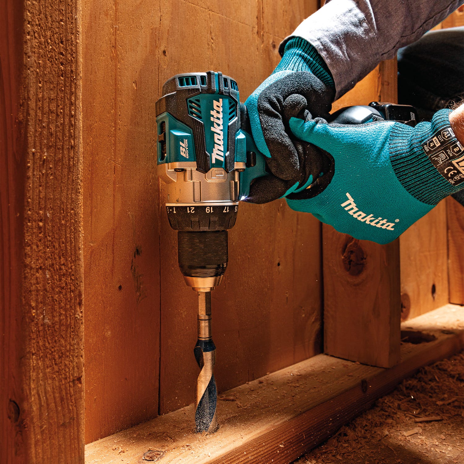 Makita XT296ST 18V LXT Lithium-Ion Brushless Cordless 2-Pc. Combo Kit (5.0Ah)