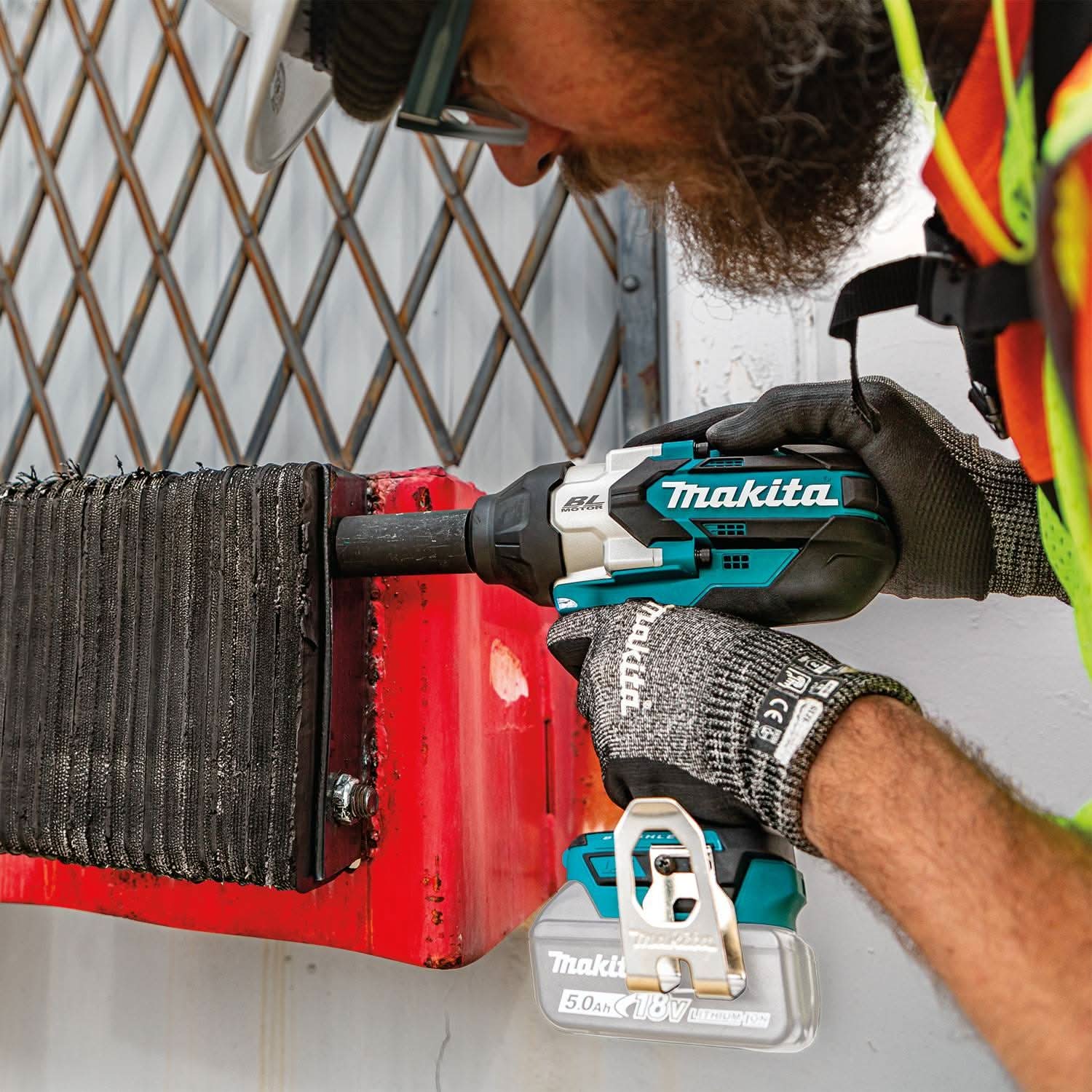 Makita XWT19XVZ 18V LXT Lithium-Ion Brushless Cordless 3-Speed 1/2" Sq. Drive Utility Impact Wrench w/ Detent Anvil, Tool Only