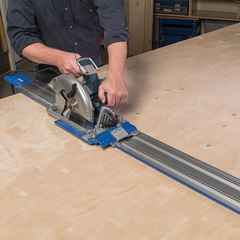 saw cutting guide